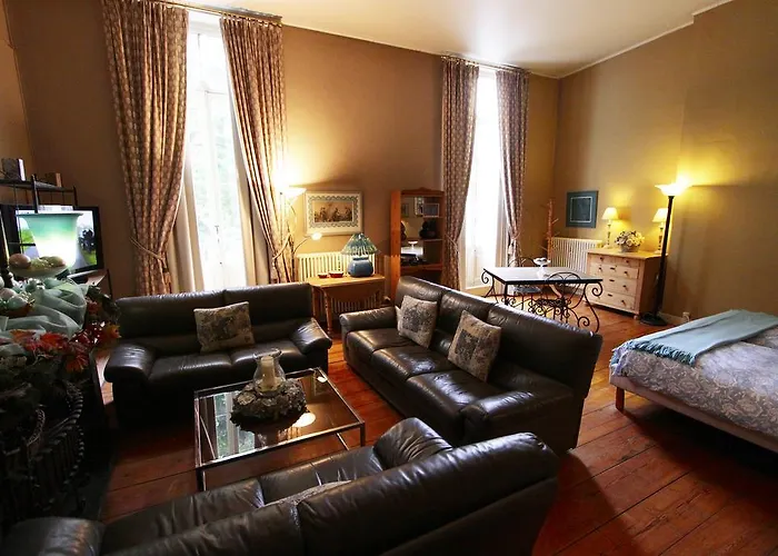 Home Fleuri Guesthouse
